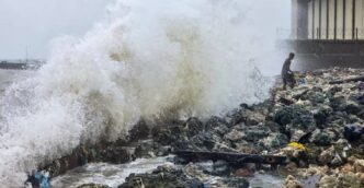 Cyclone Ditwah leaves 123 dead in Sri Lanka, moves toward Tamil Nadu
