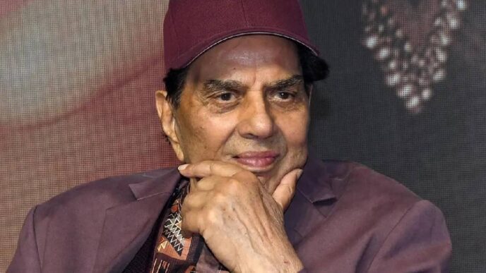 Dharmendra, bollywood’s beloved He-Man, passes away at 89