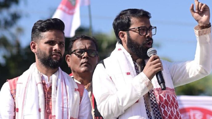 AASU flags voter list errors, farmer crisis and delay in Clause 6 implementation